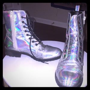 Galaxy boots